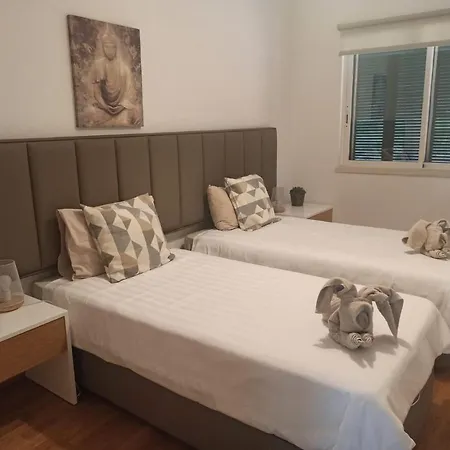 Aroeira Lisbon Golf & Apartman *